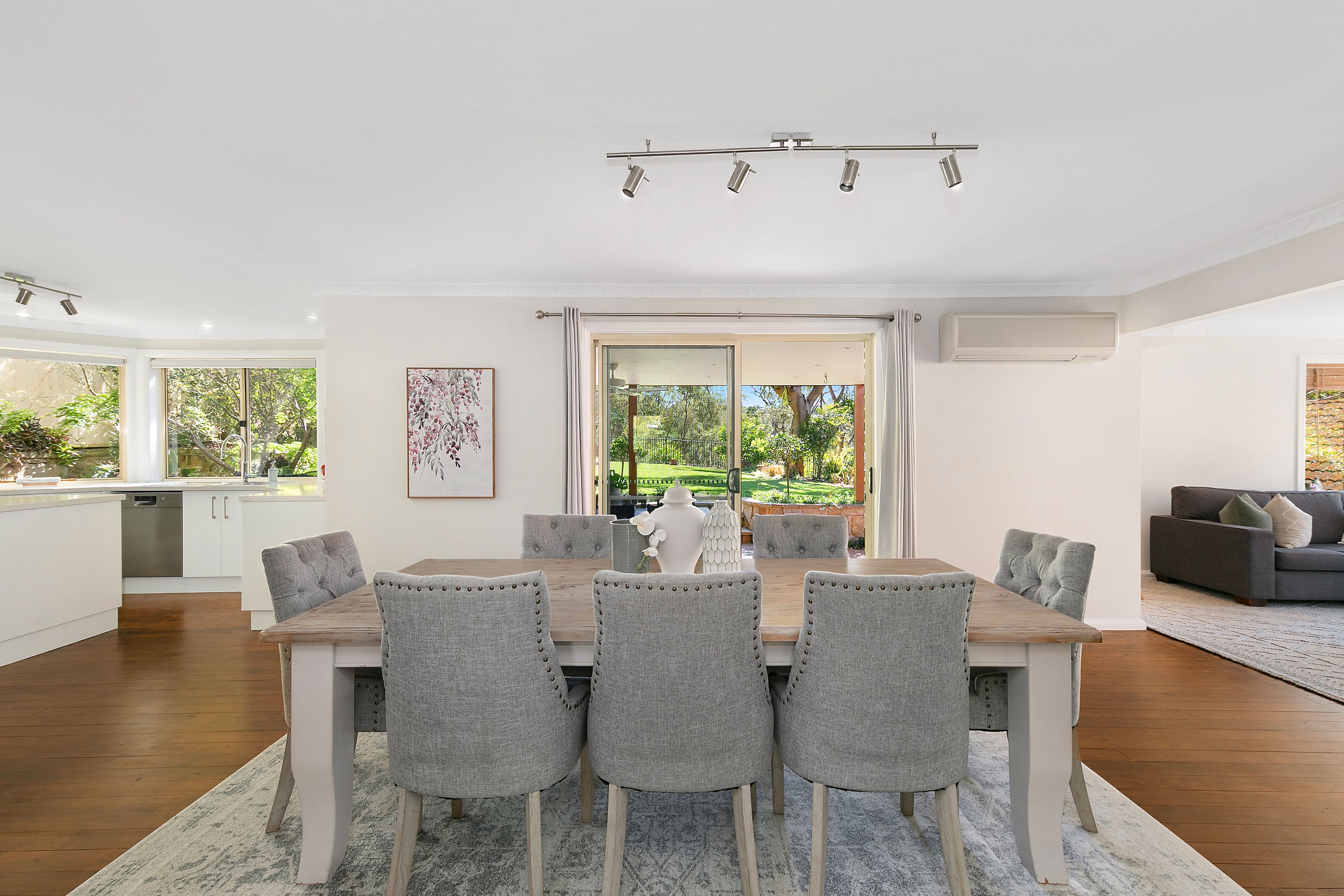 Real Estate For Sale 29 Kalang Road Mount Colah , NSW