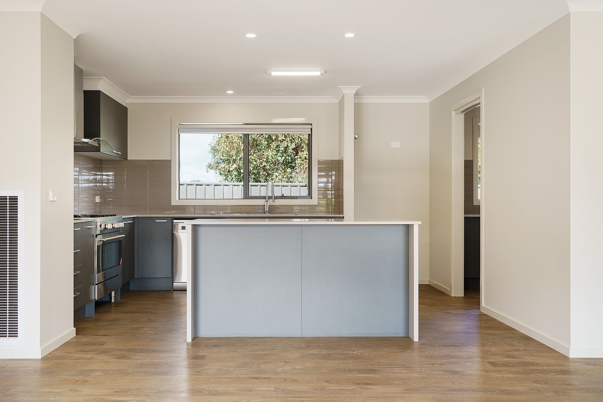 10 Sheoak Court, Campbells Creek - Thumbnail 6
