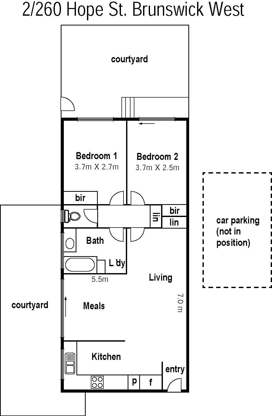 Two Courtyards In a Brilliant Location!