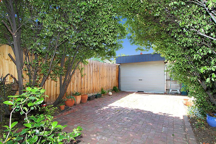 Perfect Home, Perfect Location!