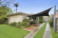 80 Robertson Drive, Mornington VIC