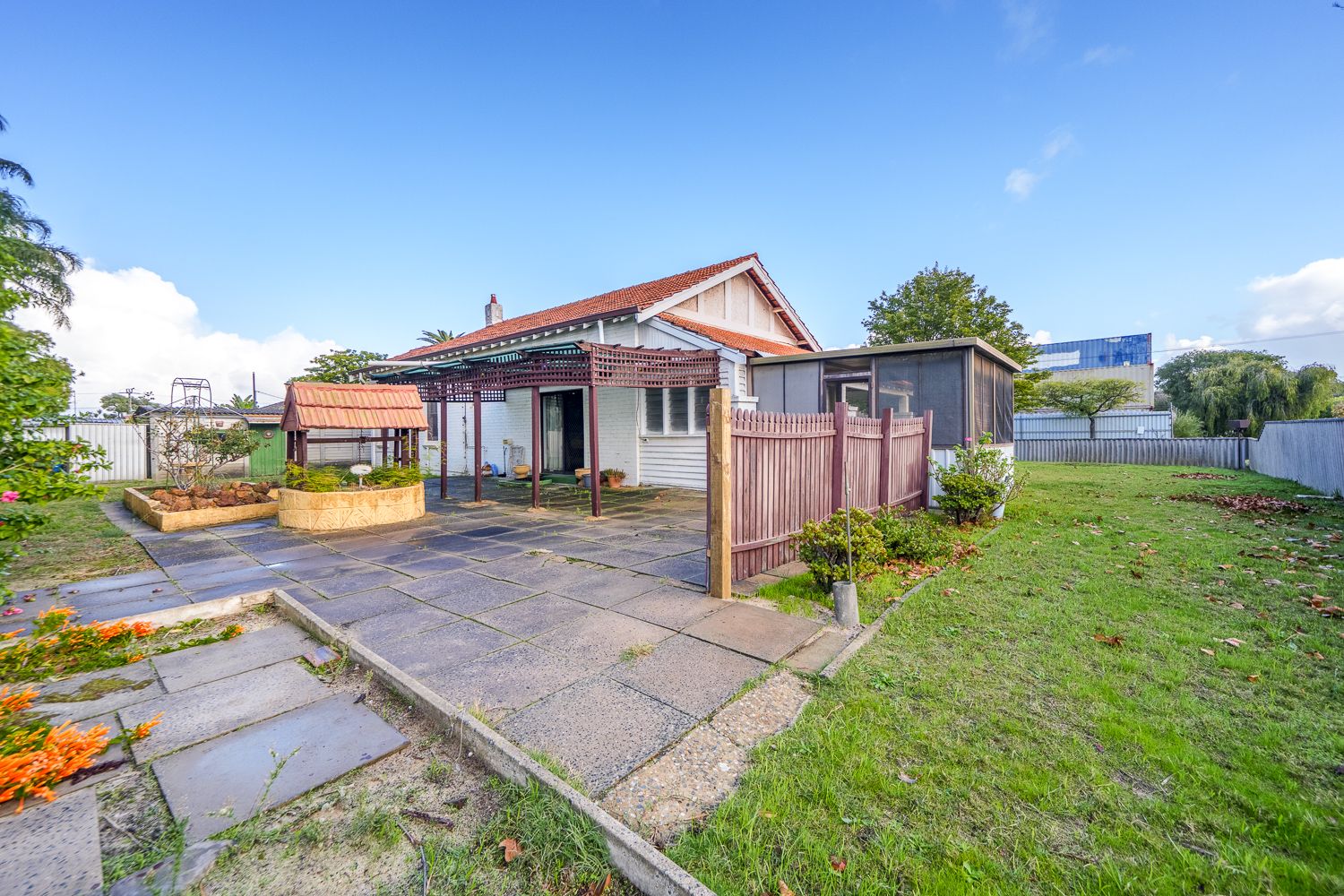 25 Kidman Avenue, South Guildford