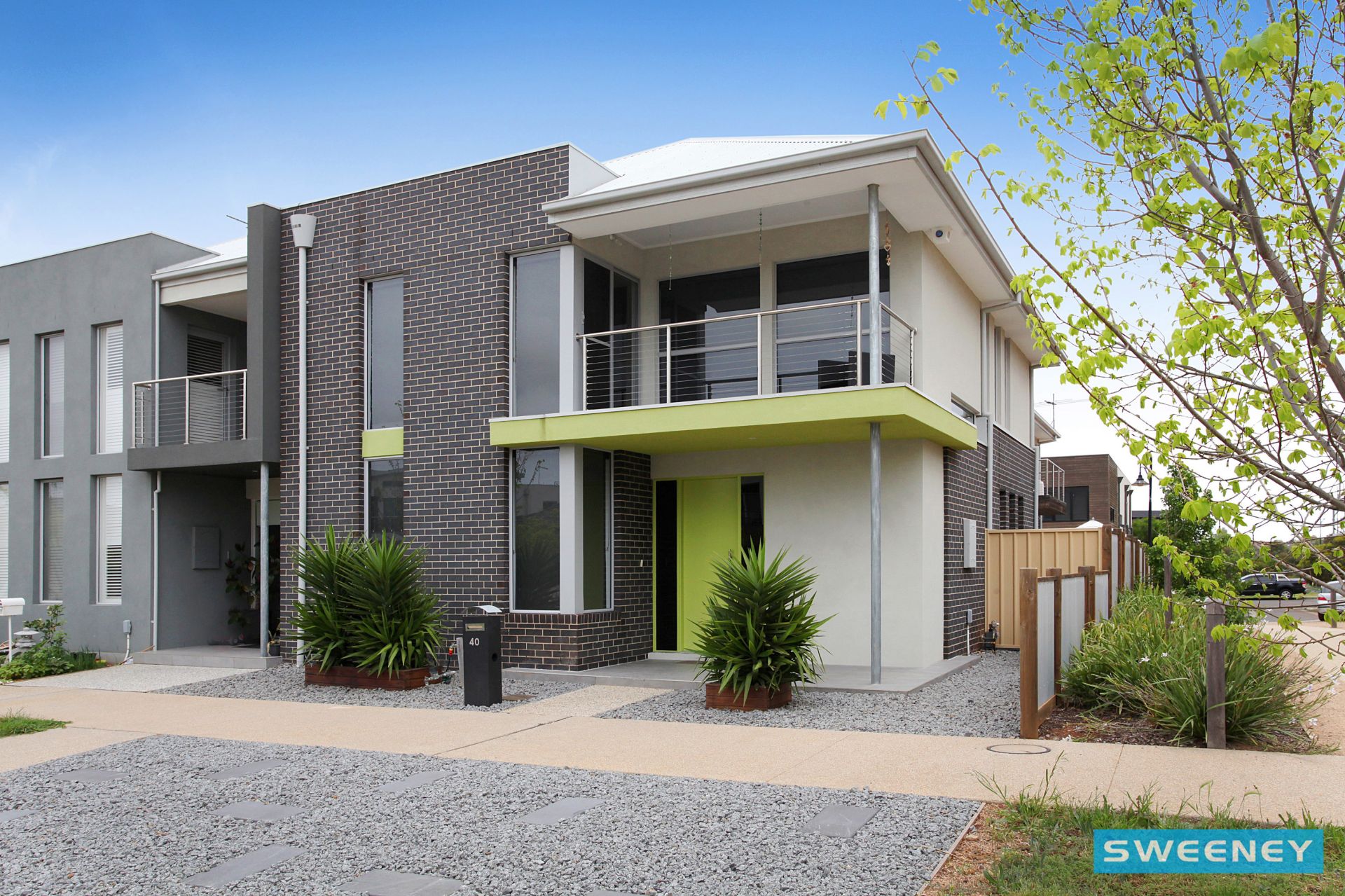 40 Broadway, Caroline Springs - Thumbnail 2