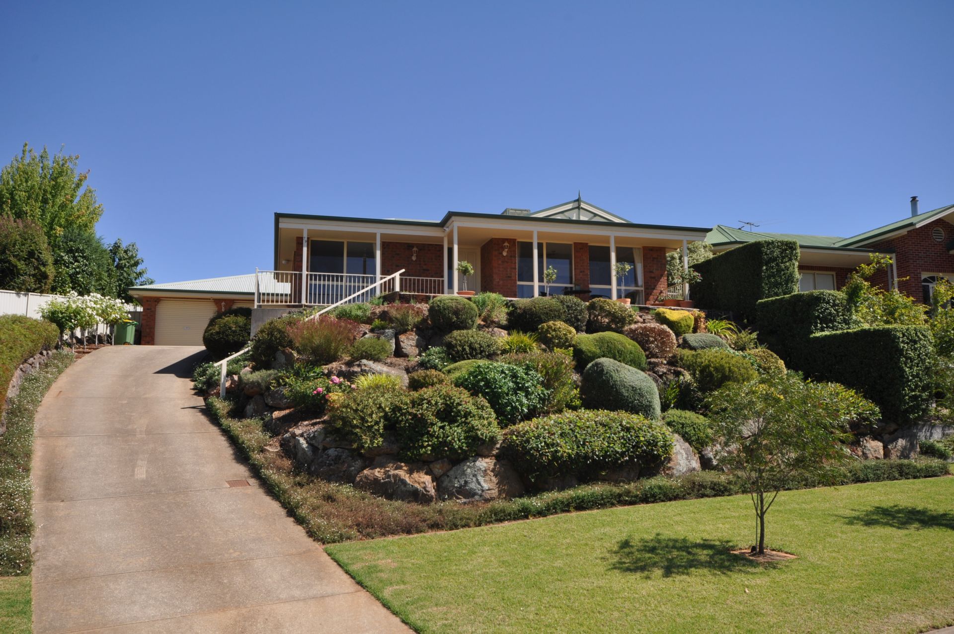 79 Michelle Avenue, Lavington Kane Real Estate