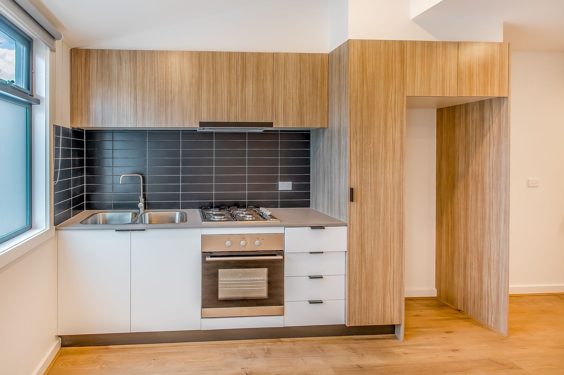 LUXURY LIVING!
