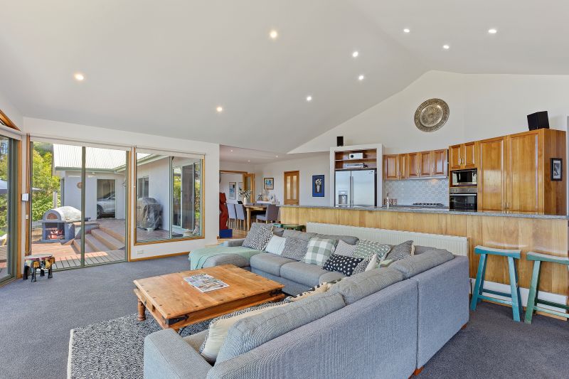 40 Burtons Lane, Barongarook, VIC, Barongarook - Thumbnail 4