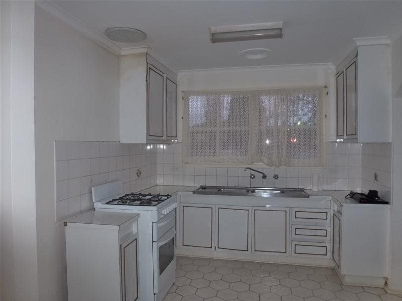 2 Bedroom Unit in Ideal Location!