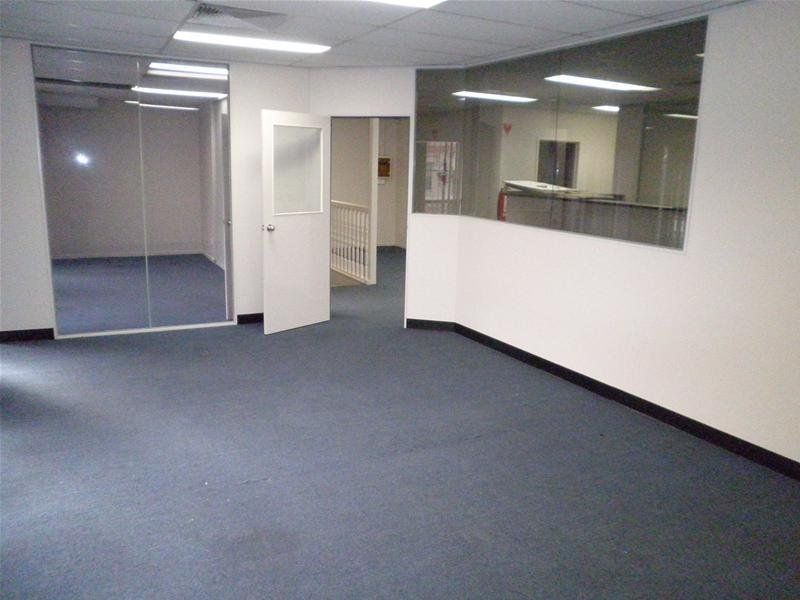 FANTASTIC CORPORATE OFFICE SPACE!!