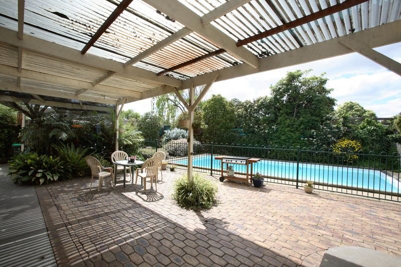 44 Bell Avenue, Altona - Thumbnail 2