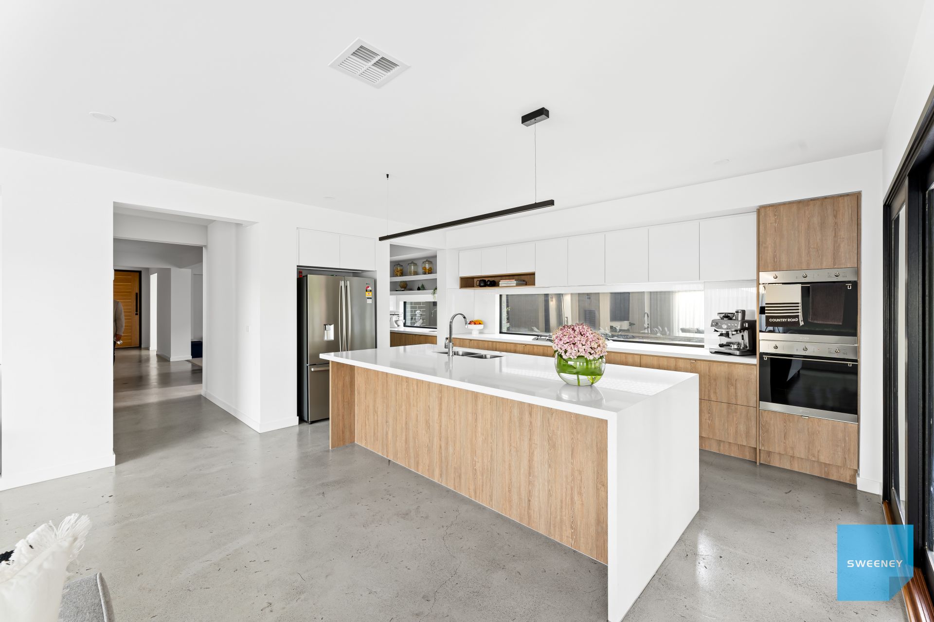 14 Stevo Way, Fraser Rise - Thumbnail 8