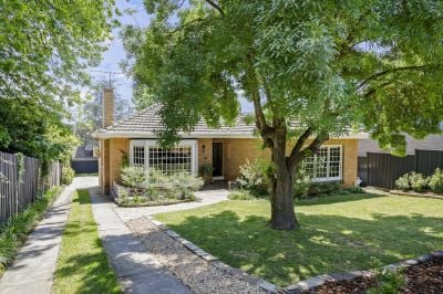 63 Baker Avenue, Kew East