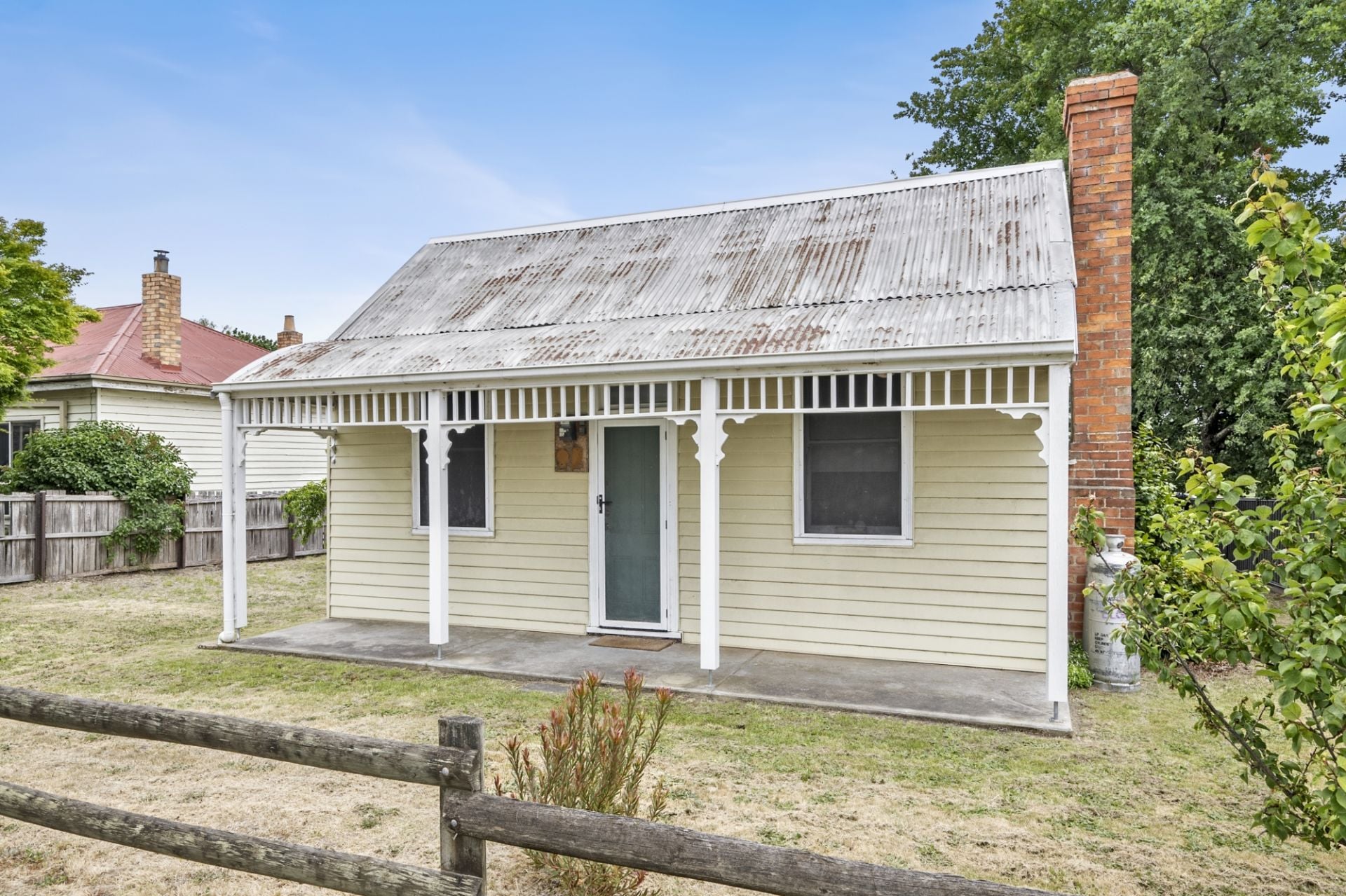 18 Warburton Street Beaufort VIC, Beaufort - Thumbnail 3