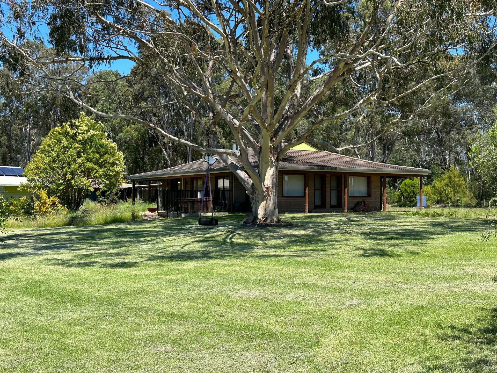 35 School Road, Sarsfield OBrien Real Estate