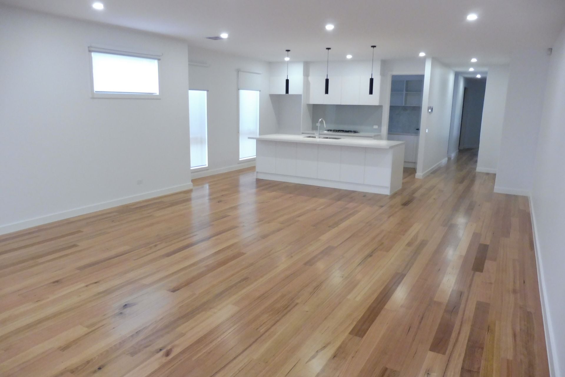 ARCHITECT DESIGNED DOUBLE STOREY TOWNHOUSE