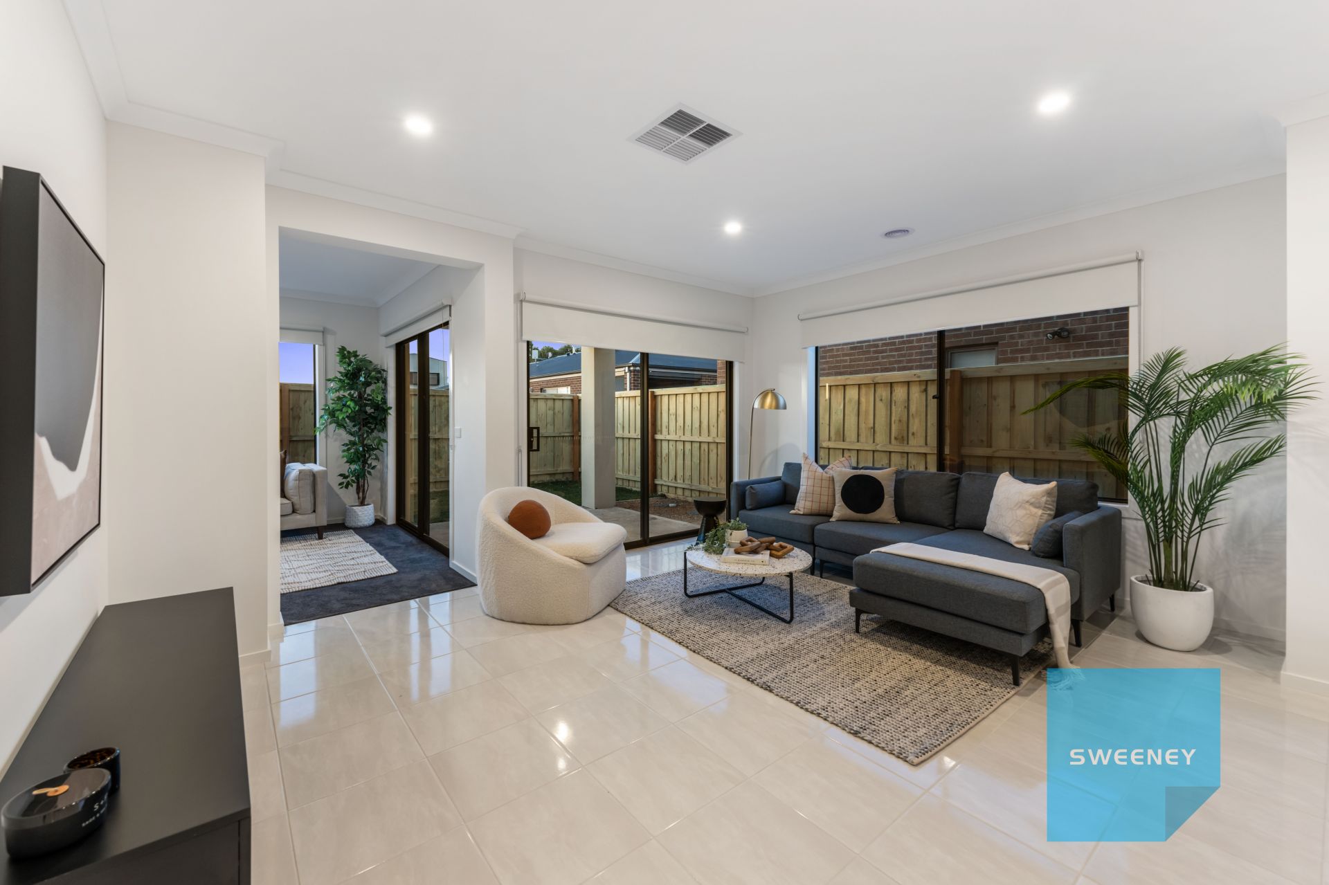 32 Anna Road, Fraser Rise - Thumbnail 8