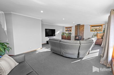 3
 
 
 
  
 
 
 1
 
 
 
  
 
 
 5
 
 
 
 
 
 
 
 162 James Street, Devonport TAS 7310, Devonport - Thumbnail 7