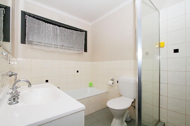 A Gorgeous Home In Northcote