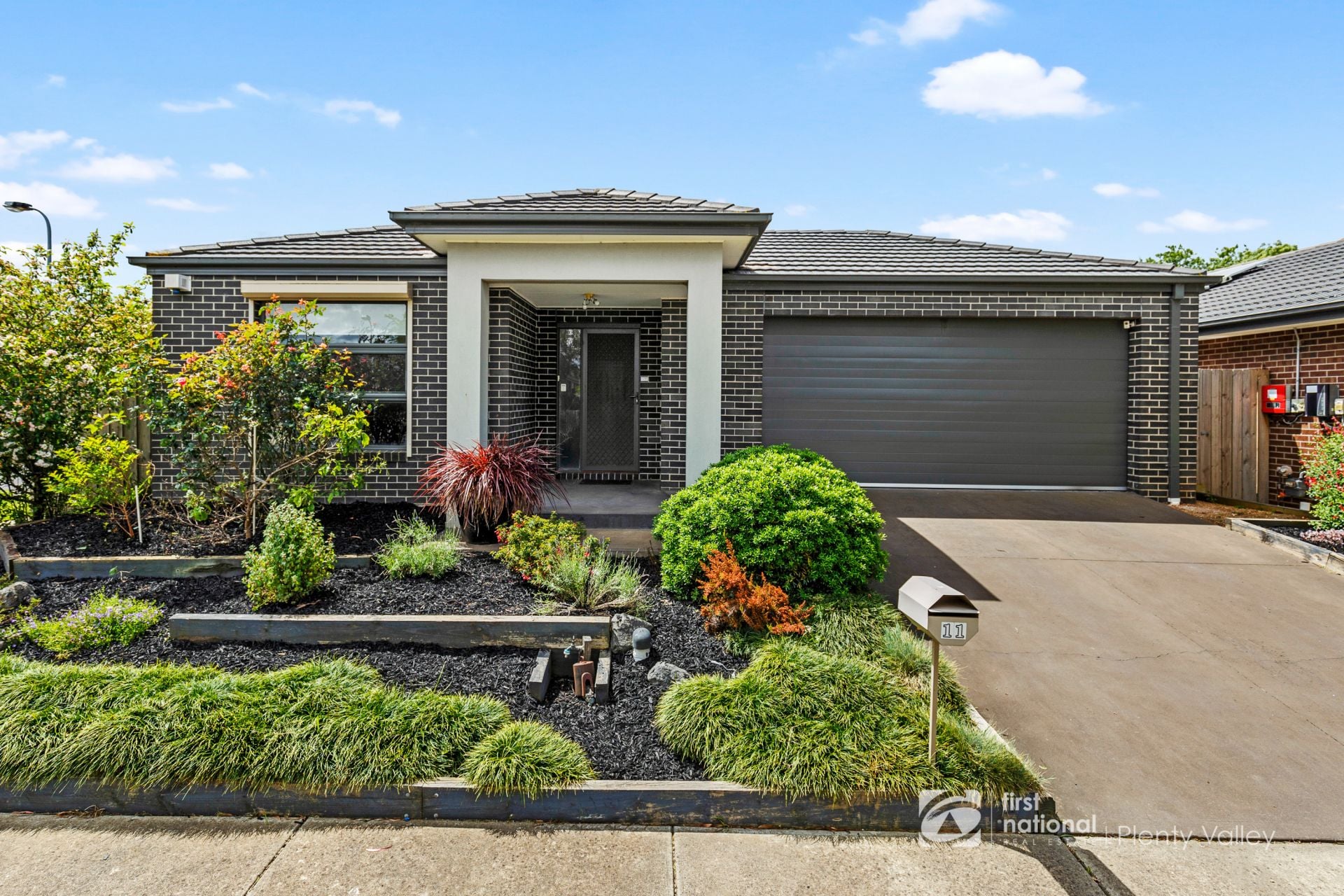 11 Burnside Way Mernda, Mernda - Thumbnail 2