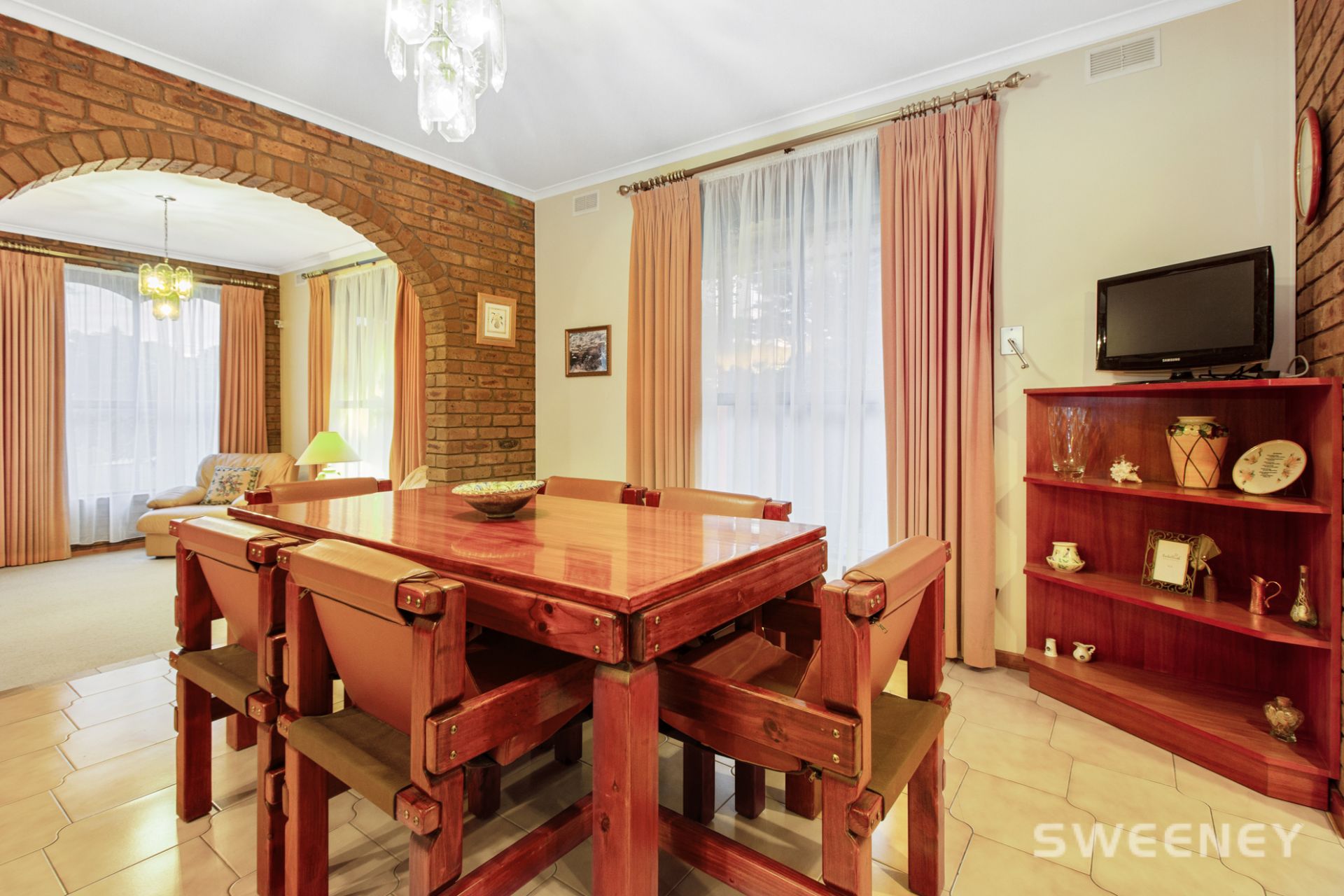 16 Alma Avenue, Altona Meadows - Thumbnail 8