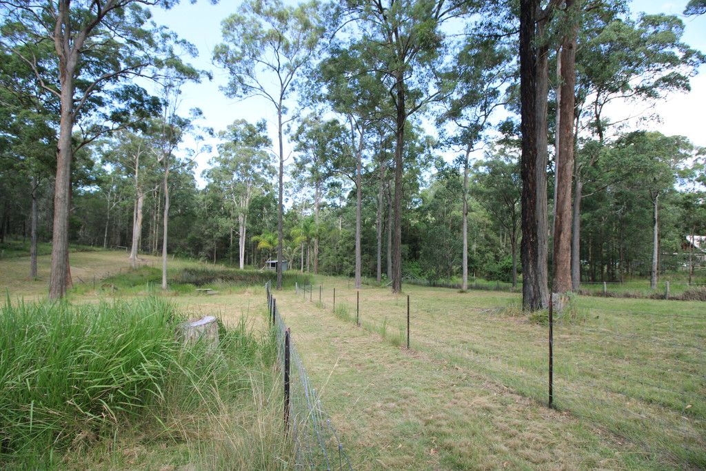 105 Quarry Rd, ROSEWOOD NSW 2446