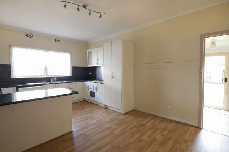 43 Wattle Road, Maidstone - Thumbnail 3