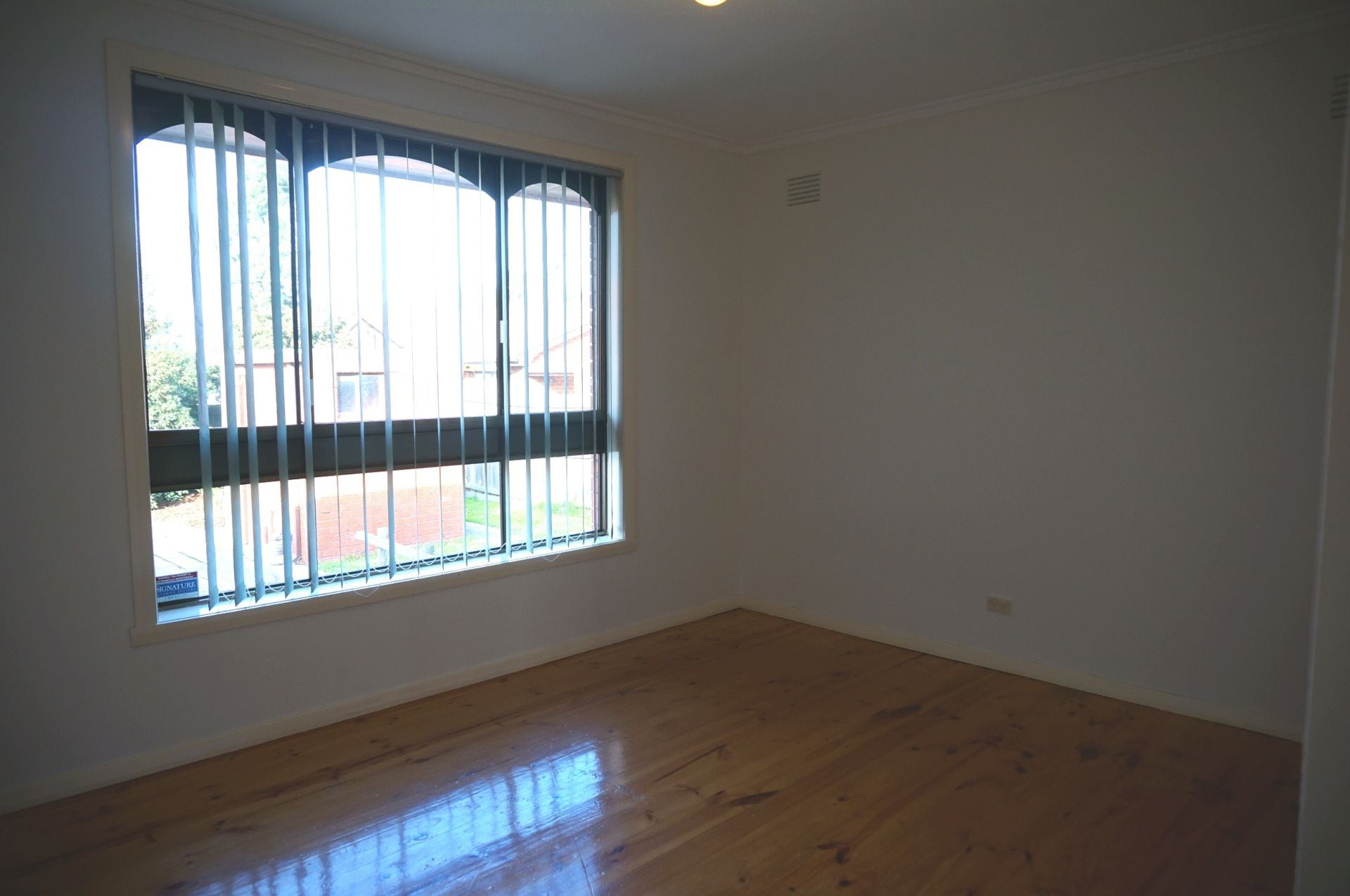 Renovated Two Bedroom Unit  *Insp Tue 9th Feb @ 4:40pm*