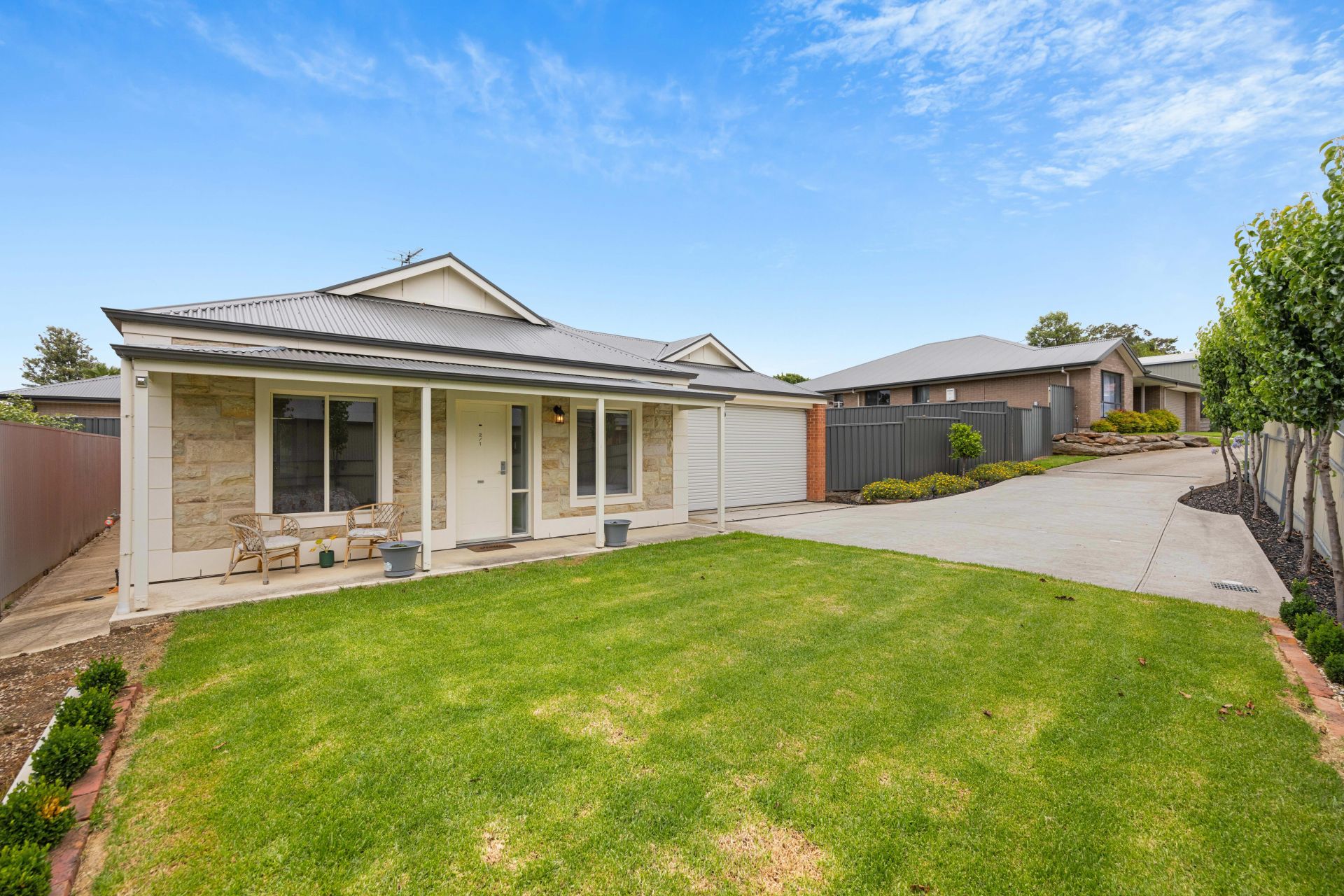 2/1 Woodside Road, Lobethal Adcock Real Estate