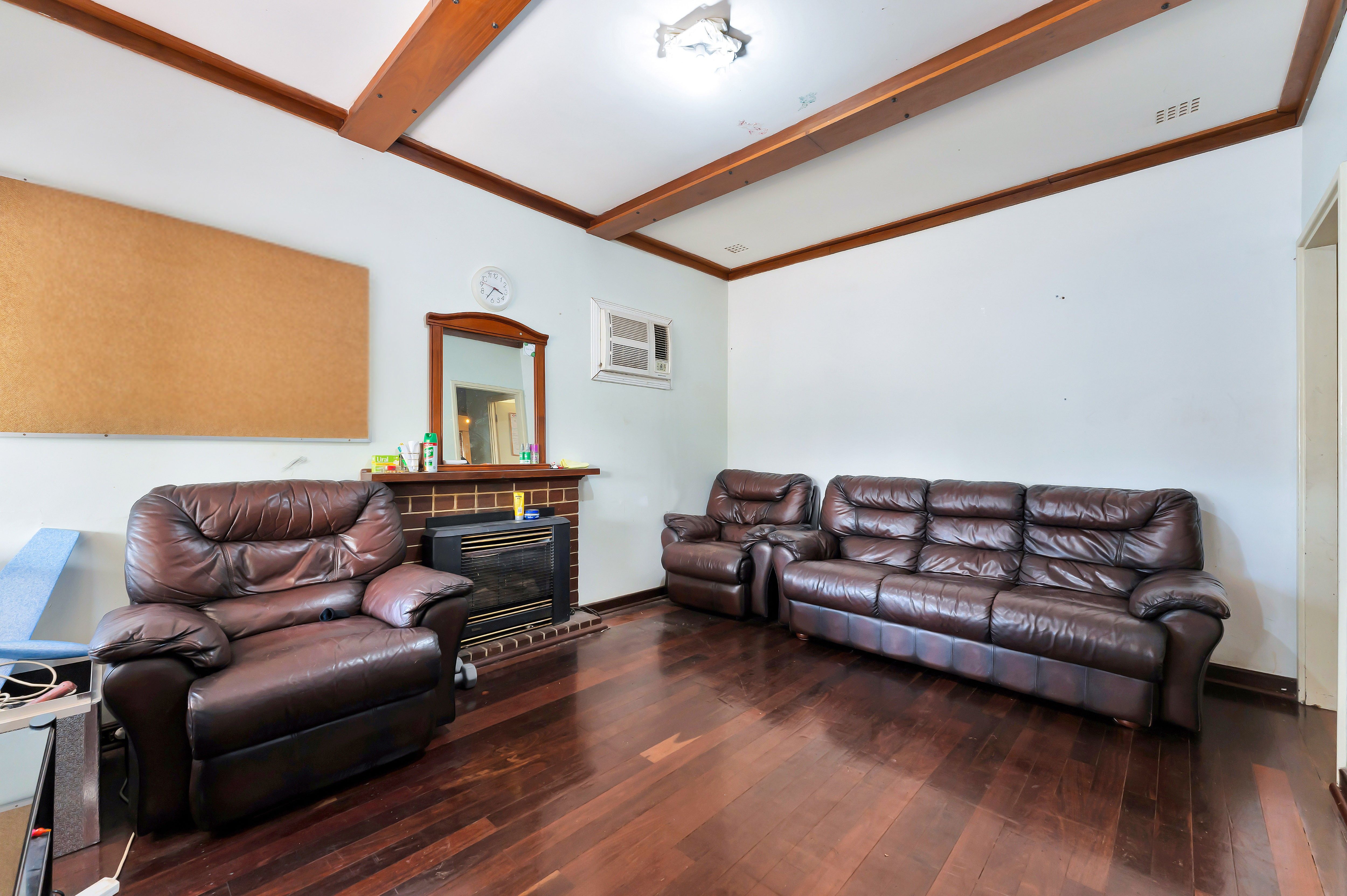 33 Hartfield Street, Queens Park