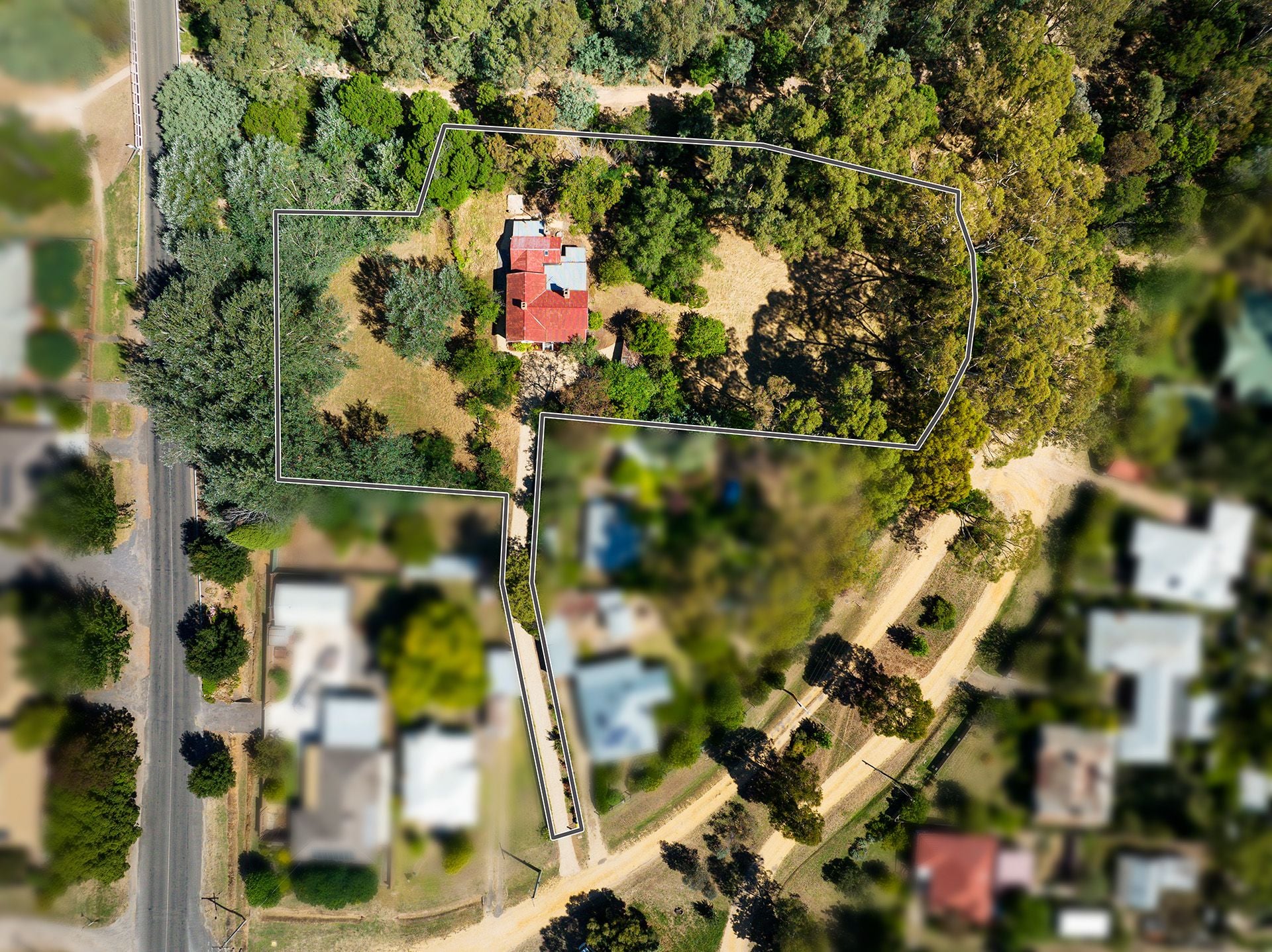 1 Camp Crescent, Castlemaine - Thumbnail 4