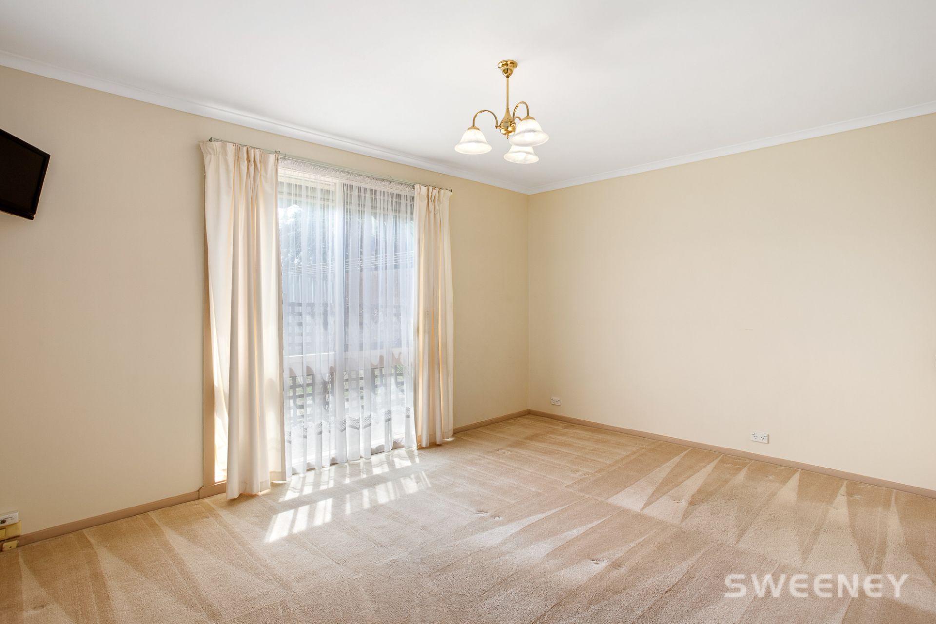 54 Spring Drive, HOPPERS CROSSING Sweeney Estate Agents