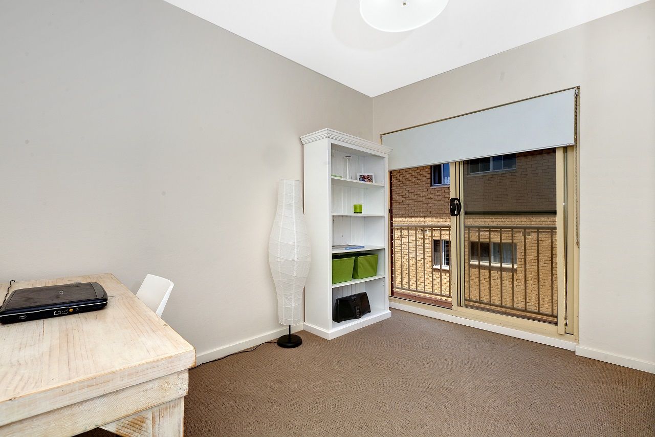 real-estate-for-lease-8-1209-pittwater-road-collaroy-nsw