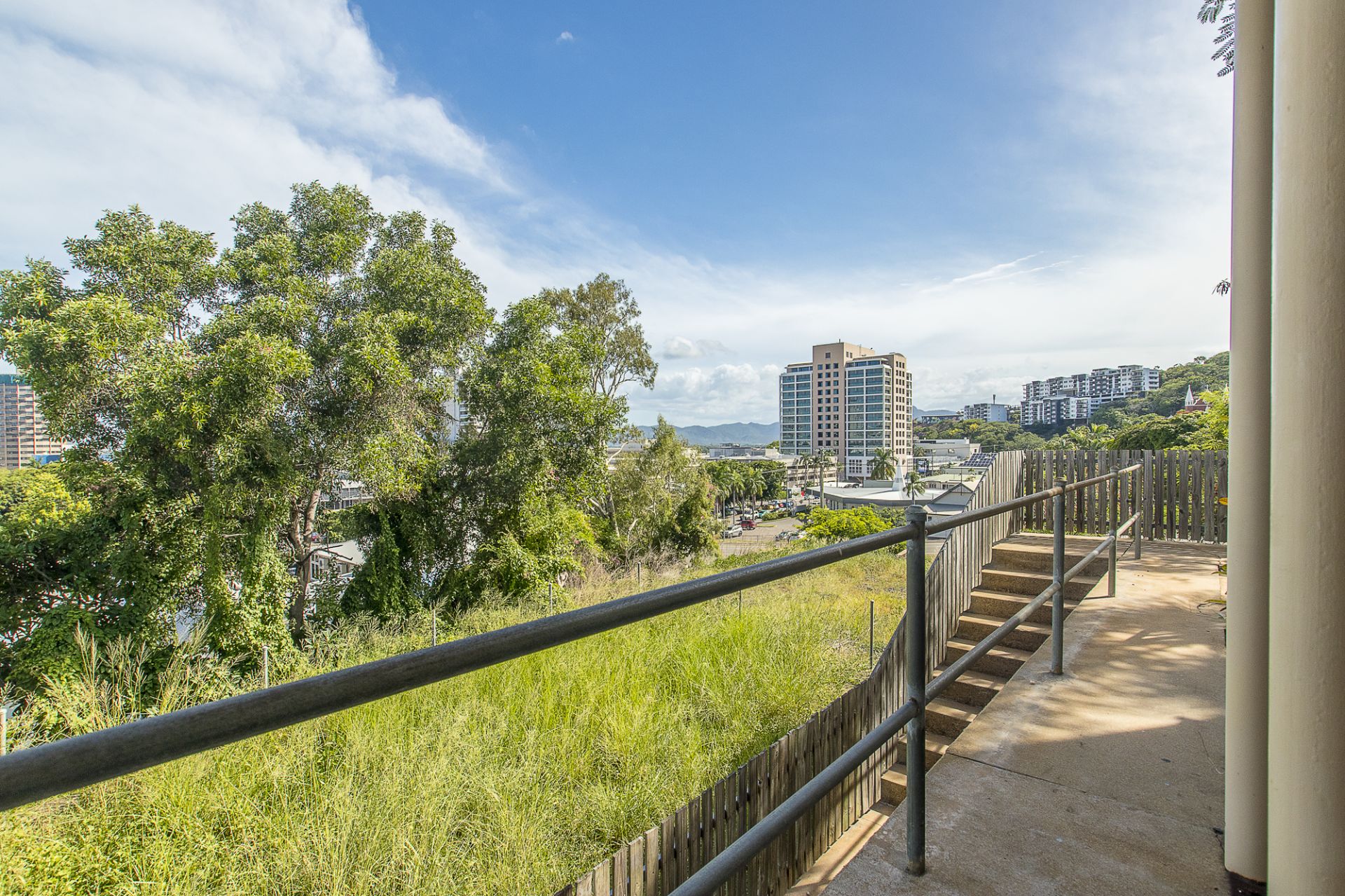 2/24 Hale Street, Townsville City Harcourts Kingsberry Townsville