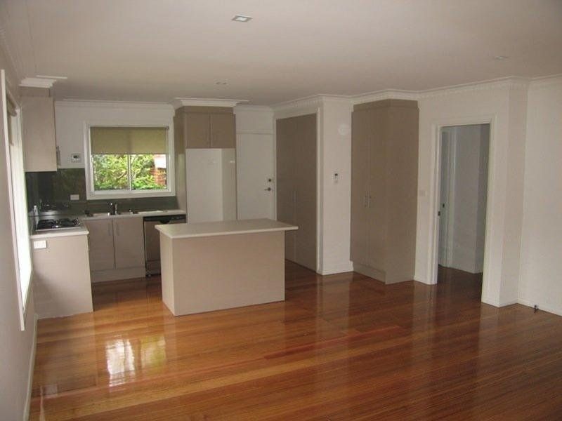 1/44 Russell Street, Ivanhoe
