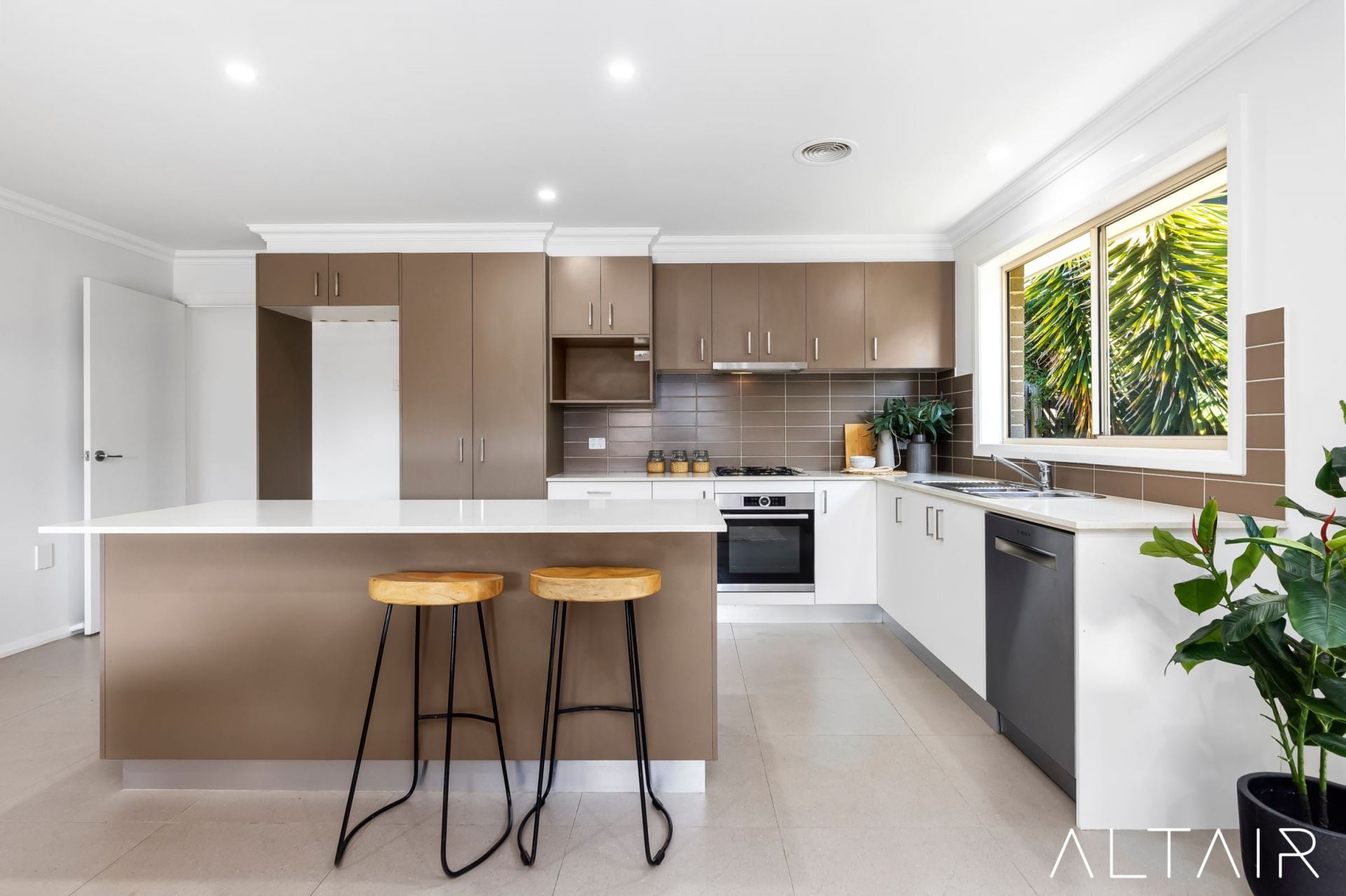 14 Renfree Street, Casey, ACT, Casey - Thumbnail 4