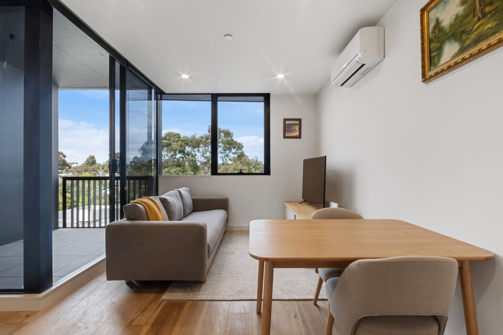 Furnished apartment in the Heart of Camberwell