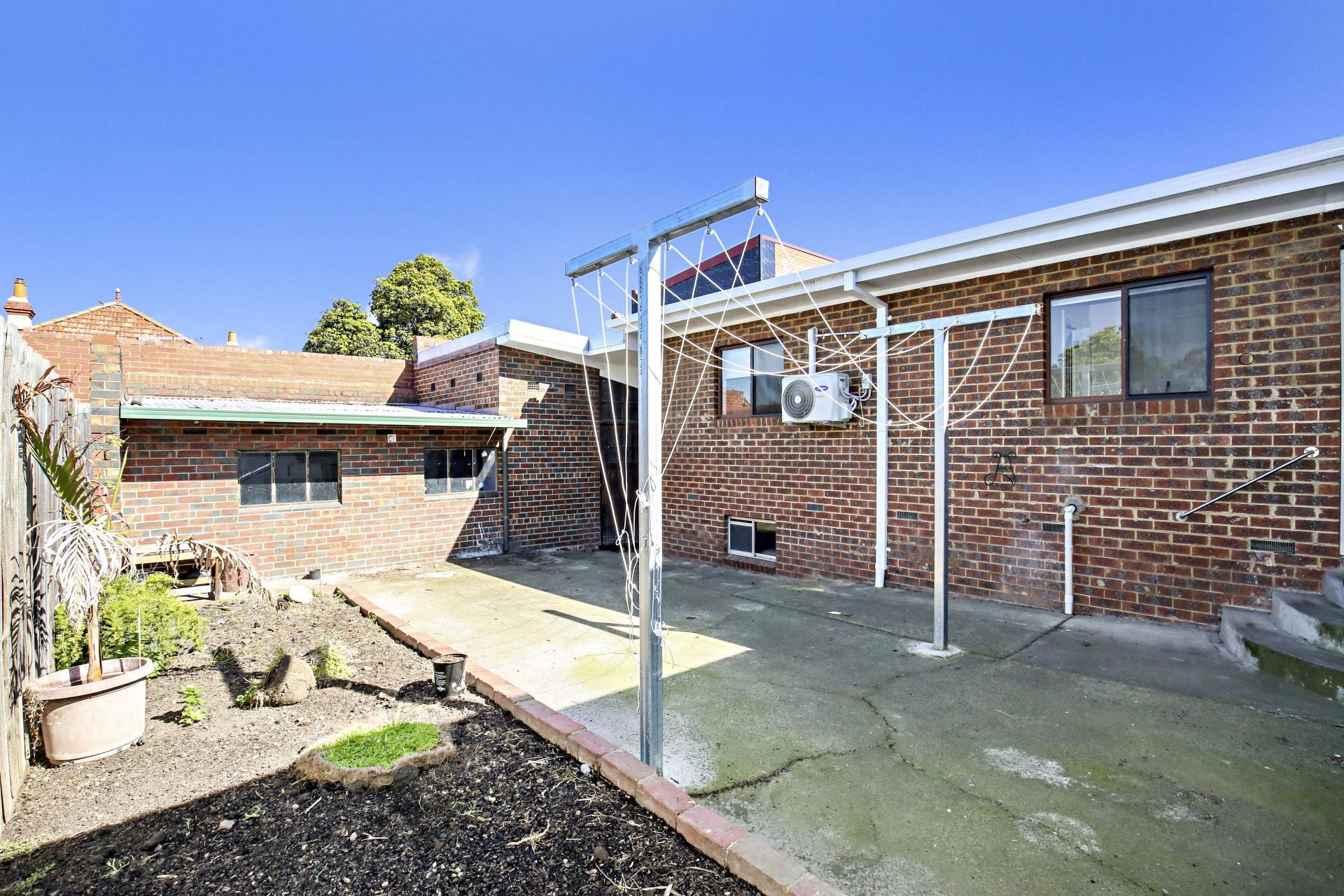 Beautiful 3 bedroom Home!