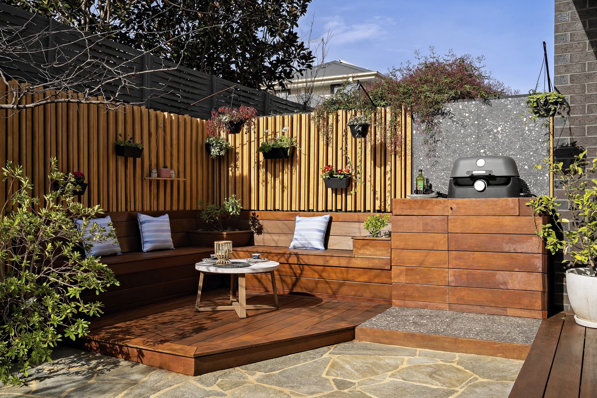 Beautifully Presented Two-Bedroom Townhouse