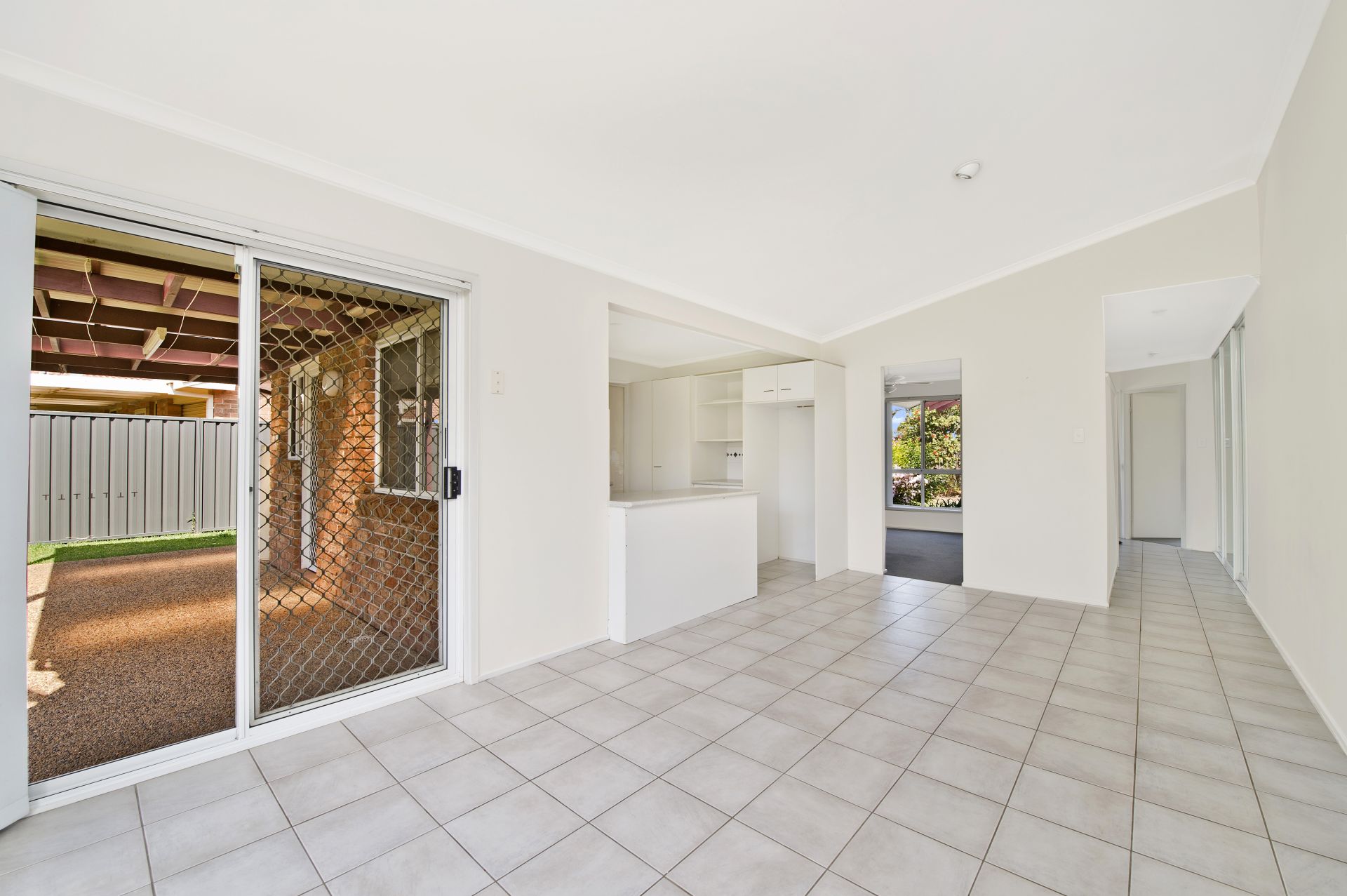 44 Grassmere Way Port Macquarie NSW, Port Macquarie - Thumbnail 3