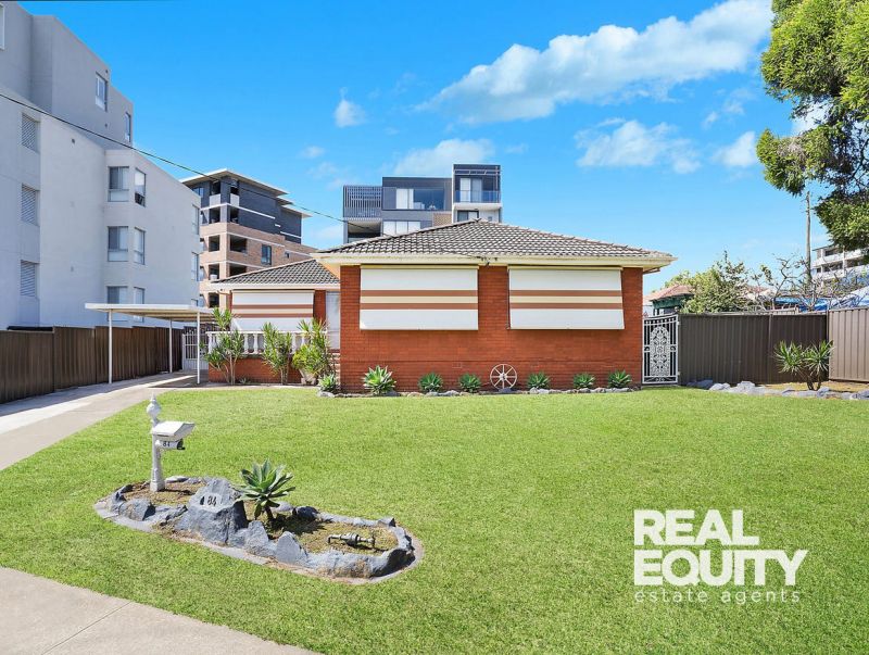 Real Estate For Sale 84 Lucas Avenue Moorebank , NSW