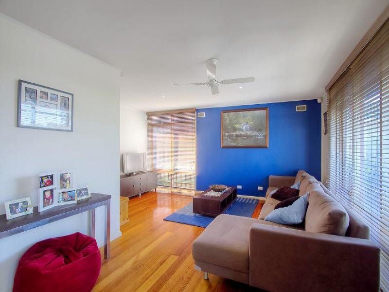 23 Holroyd Street SEAFORD VIC, Seaford - Thumbnail 2