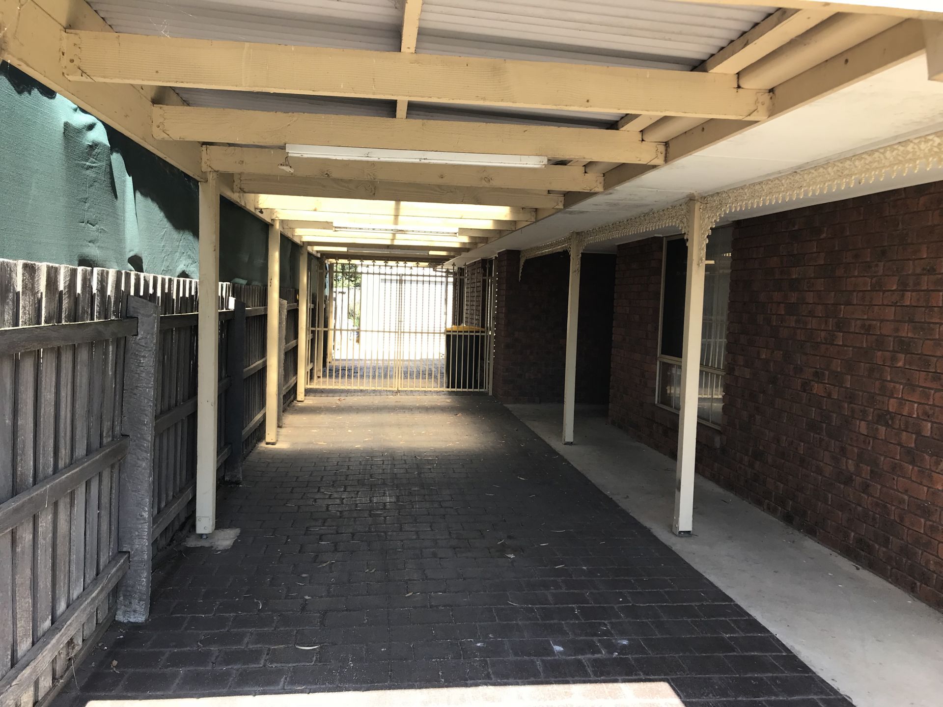 317 Victoria St, ALTONA MEADOWS Sweeney Estate Agents