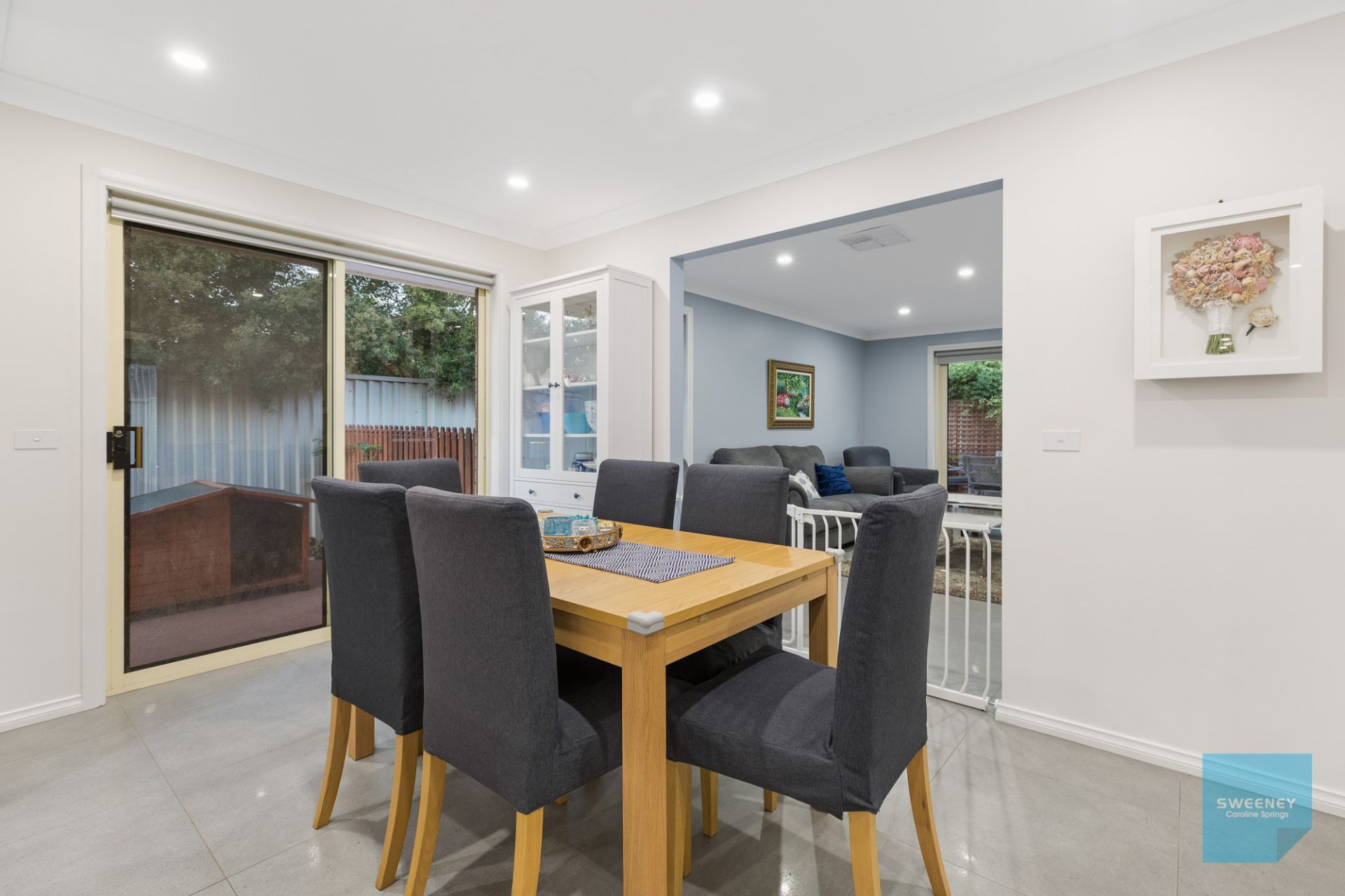 8 Abbington Crescent, Caroline Springs - Thumbnail 6
