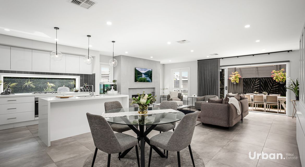 Colebee 65 Sandalwood Crescent