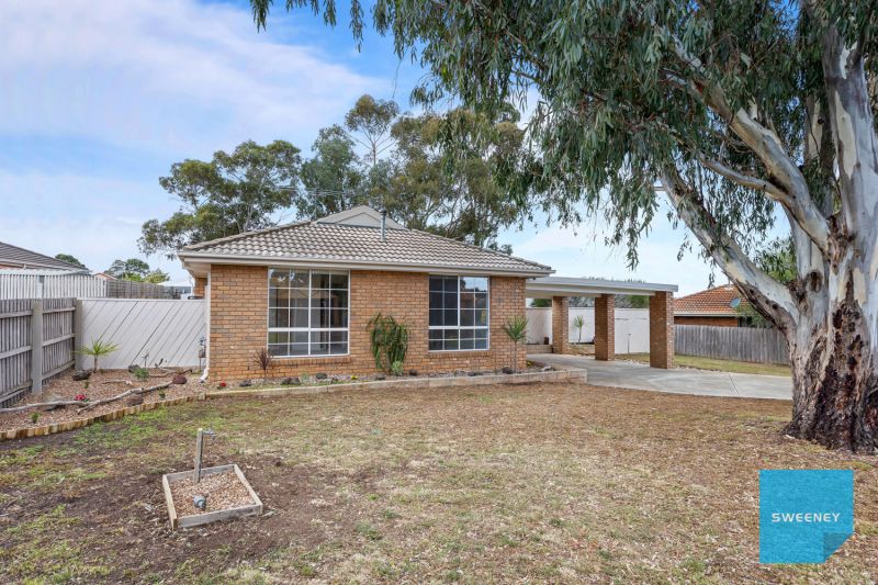 43 Underbank Boulevard, Bacchus Marsh - Image 1