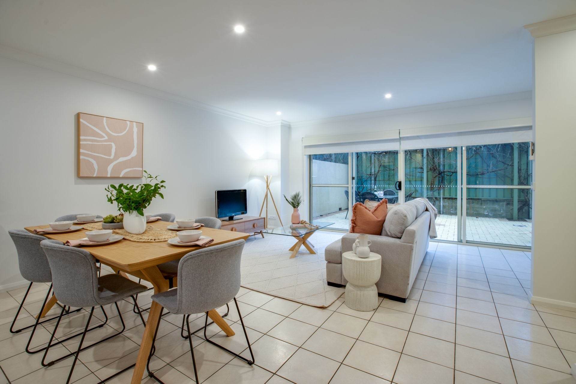 2/537 Schubach Street East Albury NSW, East Albury - Thumbnail 3