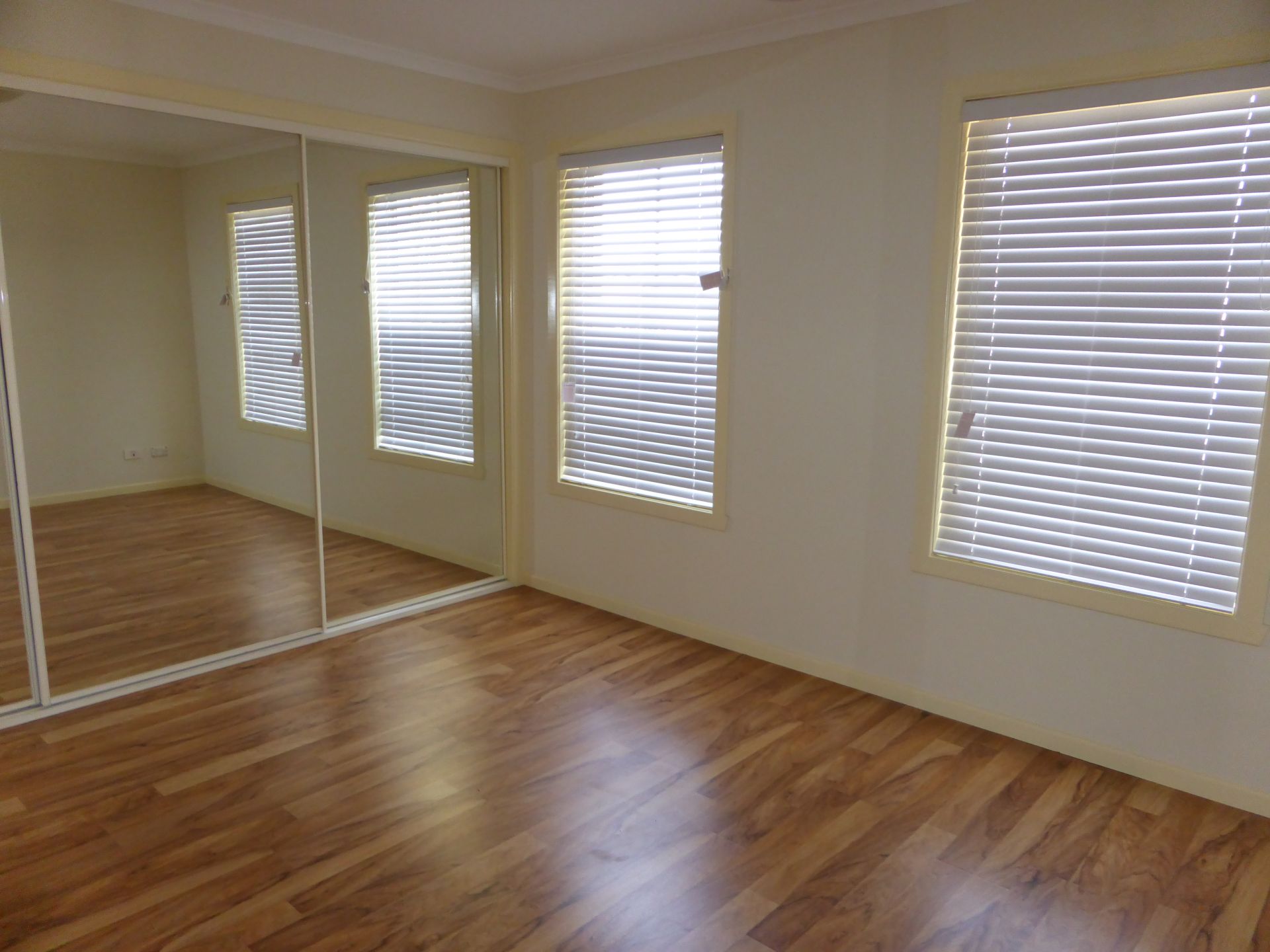 Three Bedroom Townhouse!