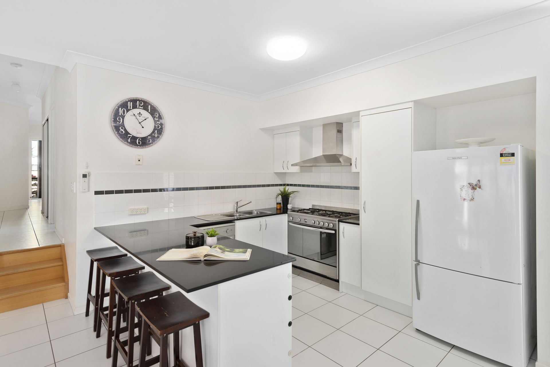 86 Aldgate Crescent, Pacific Pines - Thumbnail 3