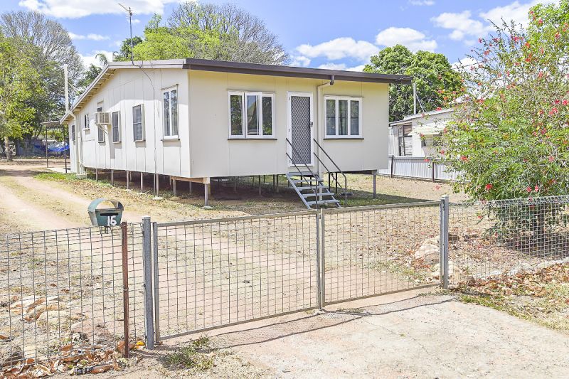 16 Oxford Street, CHARTERS TOWERS CITY Towers Property & Co