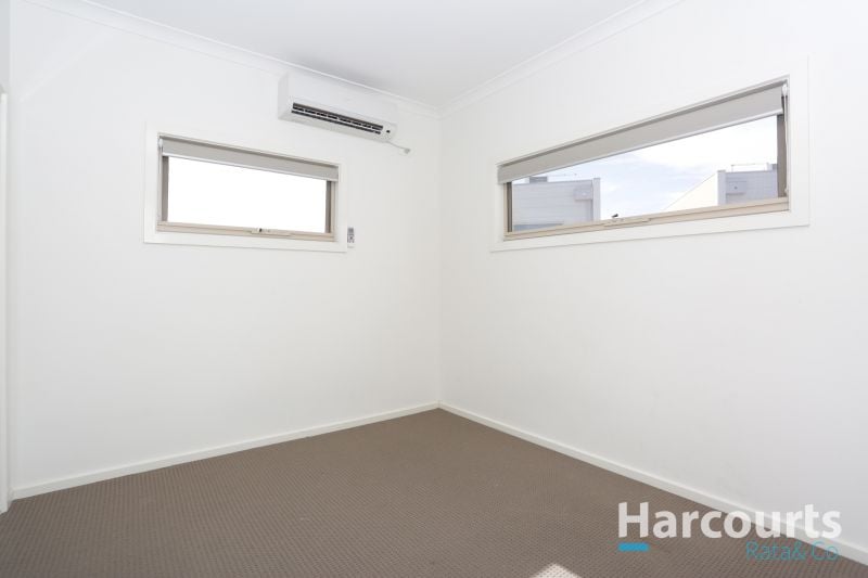 104/2 Rockgarden Drive, Truganina