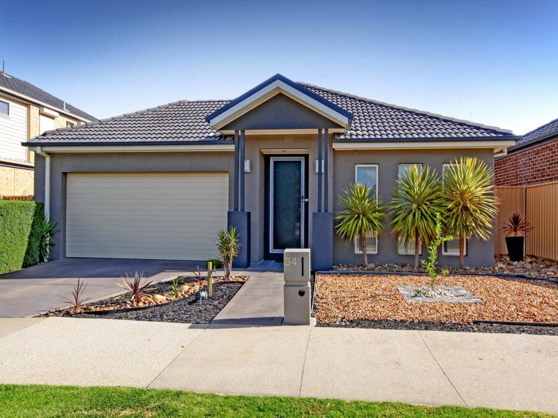 34 The Avenue, Caroline Springs - Thumbnail 2